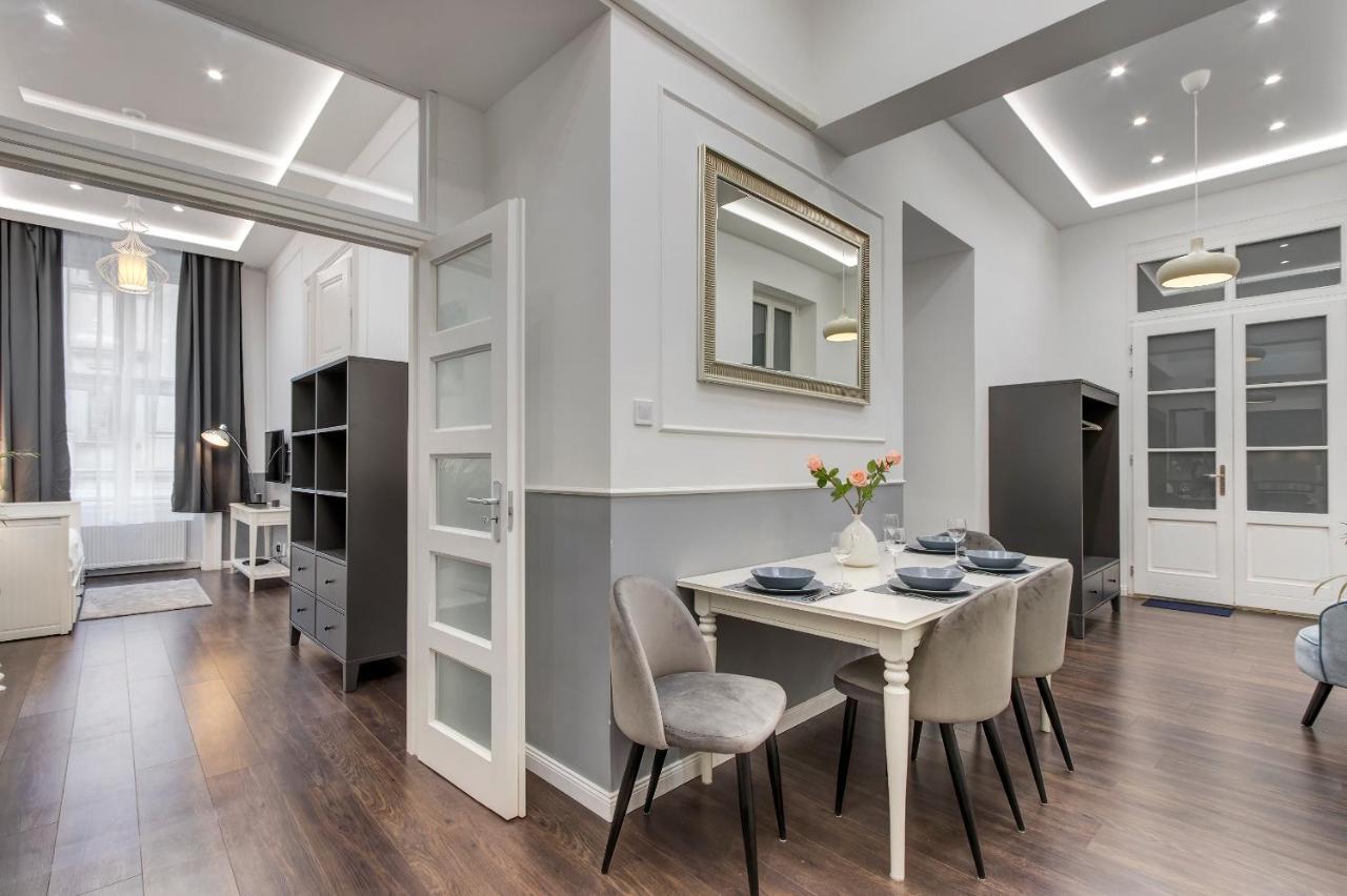 Semmelweis Apartment Budapest Eksteriør billede